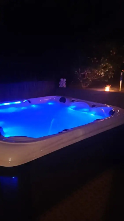 Rapallo 2-bed Apt, Sleeps 5 With Hot Tub