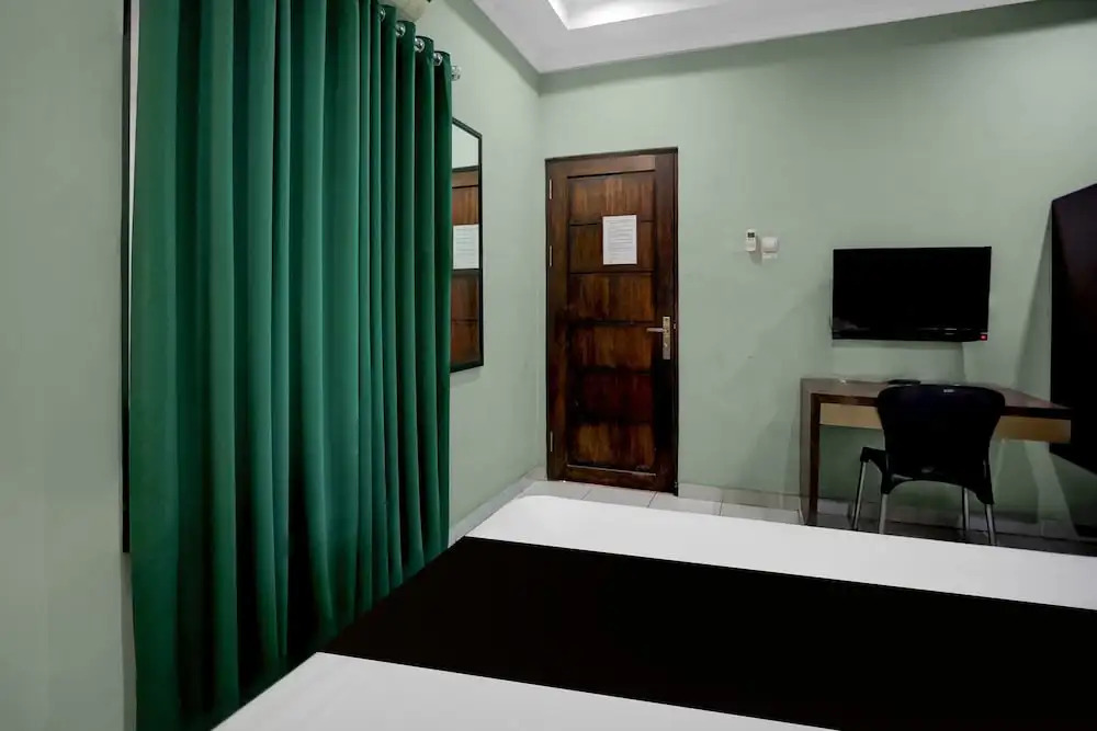 Hotel O near Museum Lambung Mangkurat