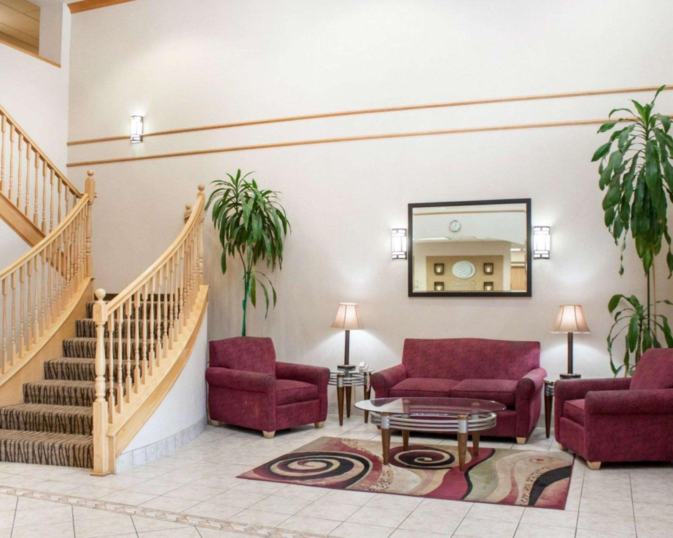 Comfort Suites Airport