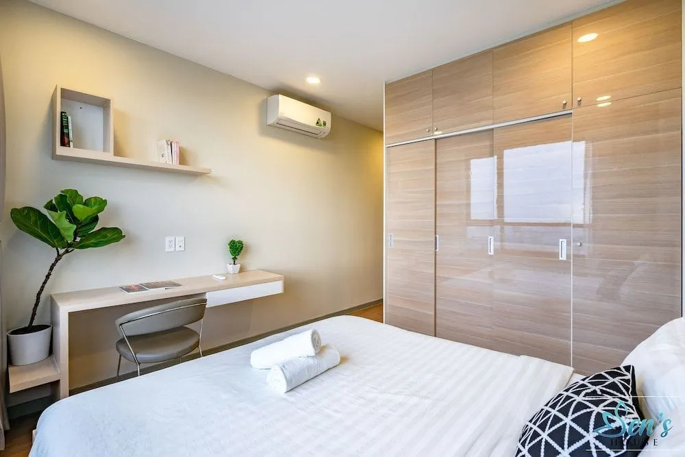 Sens House 2 - The Gold View Apartments