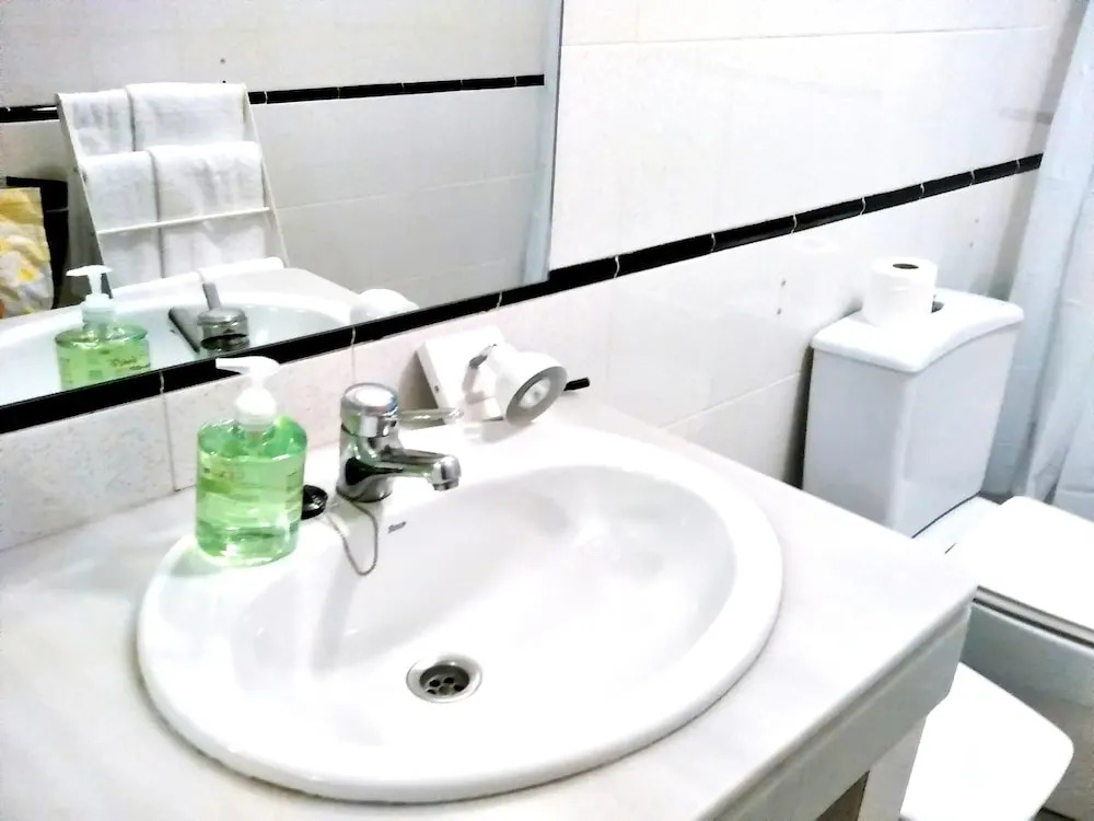 Property With One Bedroom In El Puerto De Santa Maria 2 Km From The Beach