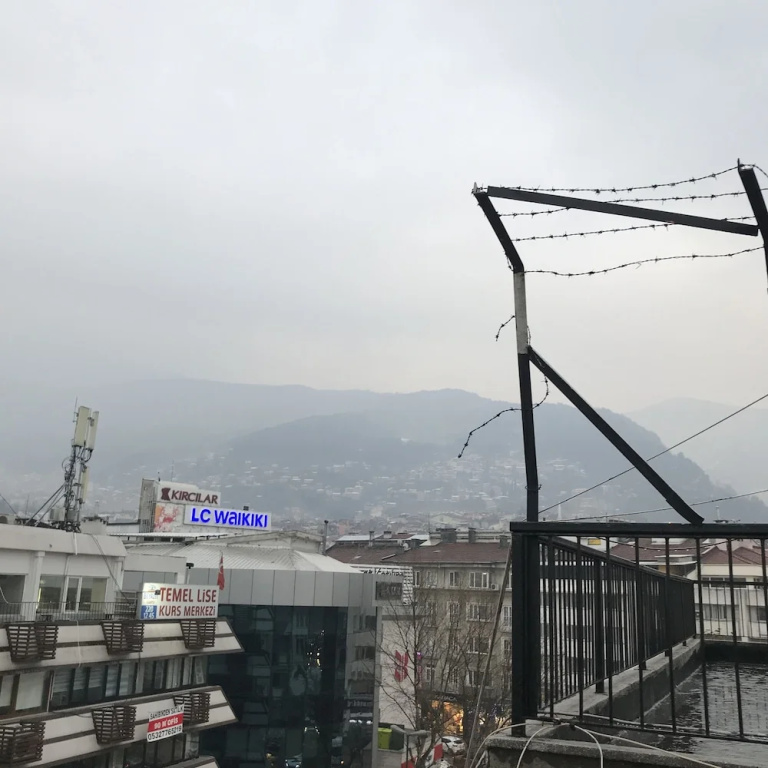 Saray Otel