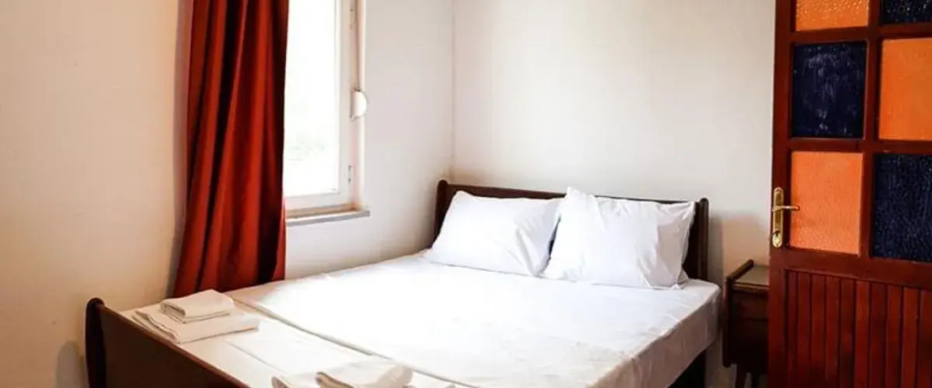 Tenedos Bag Evi