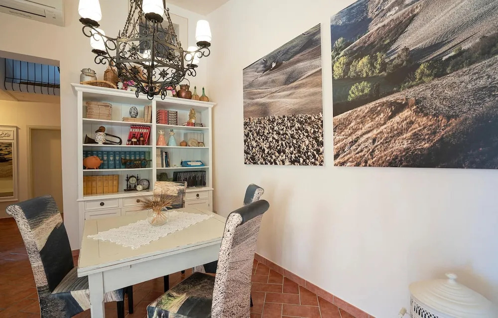 Beautiful Home In Lajatico -Pi