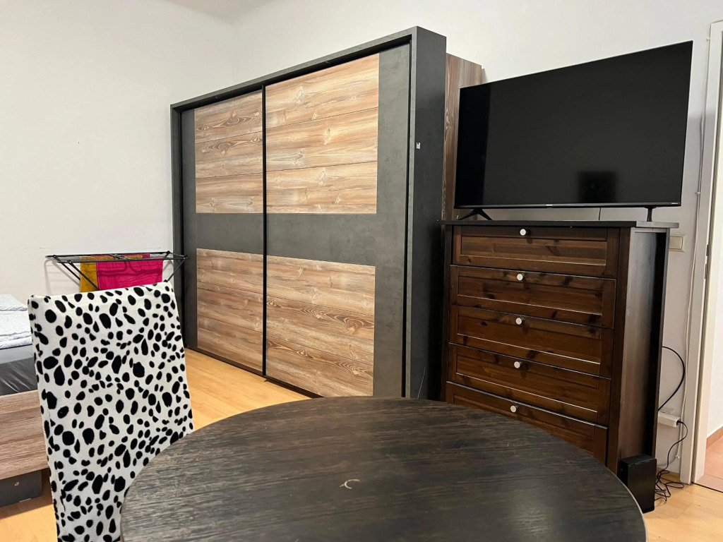 charming 1BR Apt.-Perfect for Longstays
