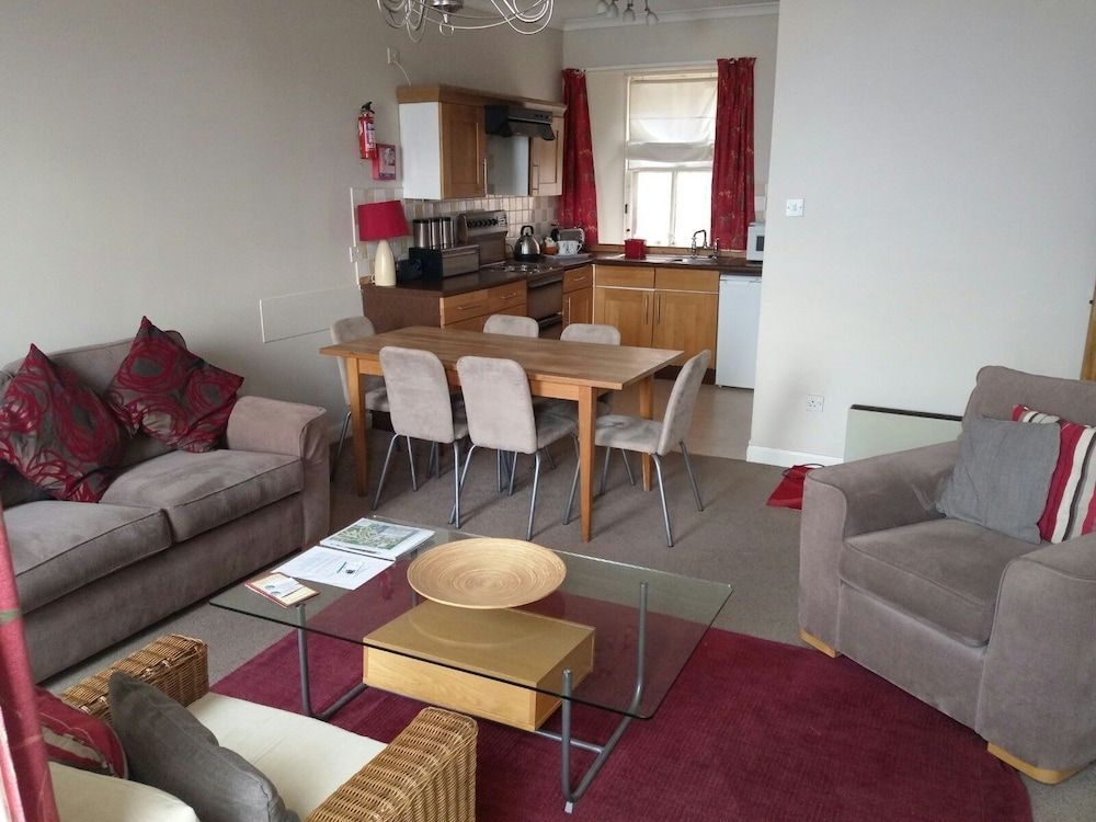 Kings Arms Holiday Apartments