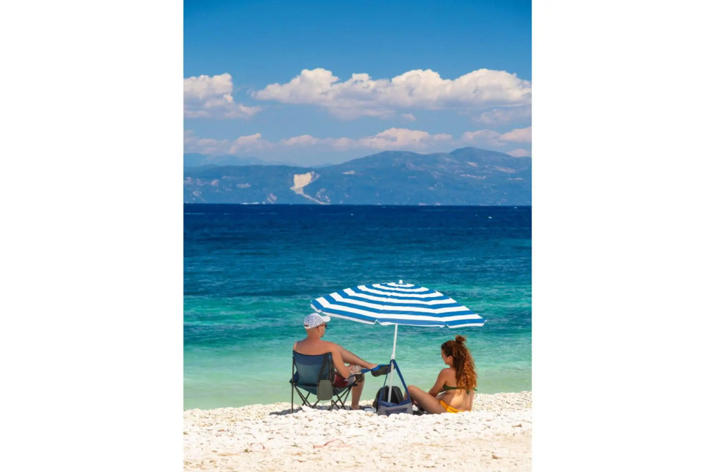 Spiros Jetty House Walk to Beach Sea Views A C Car Not Required - 302
