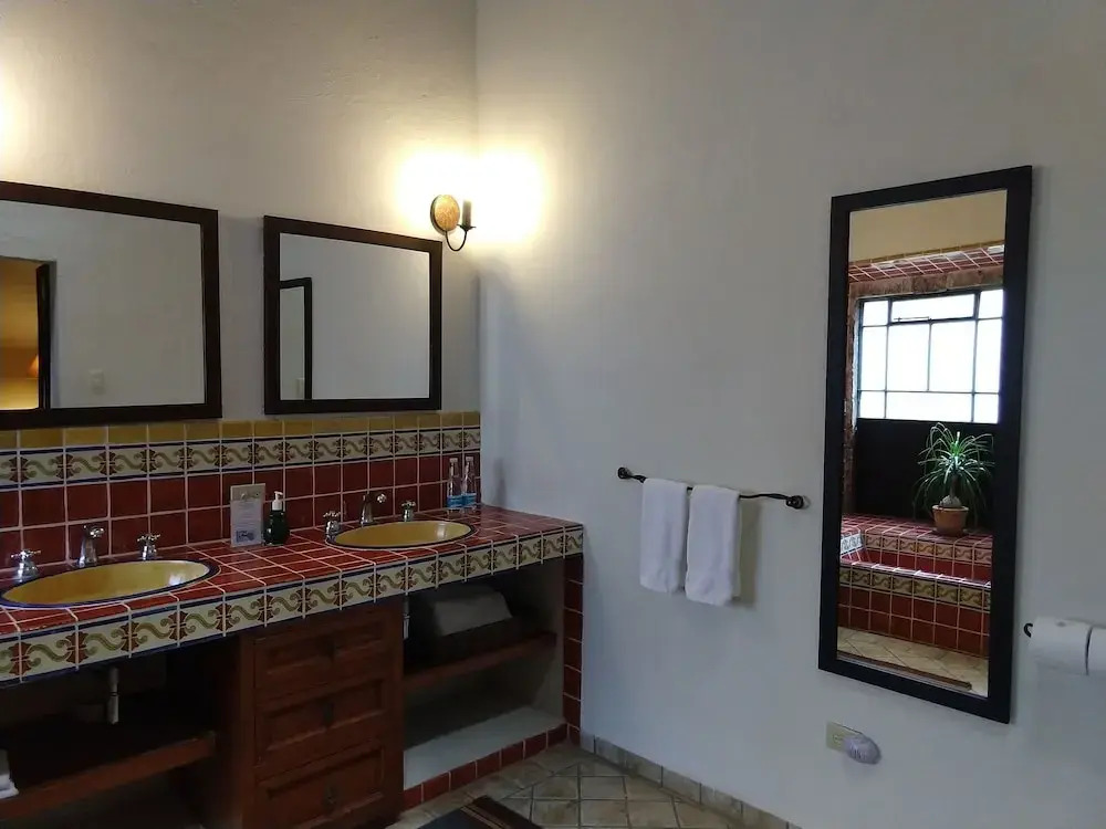 Los Agaves Hotel