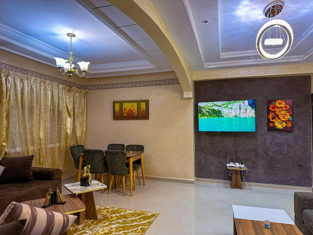 Luxury & View - close to the sea & TGV