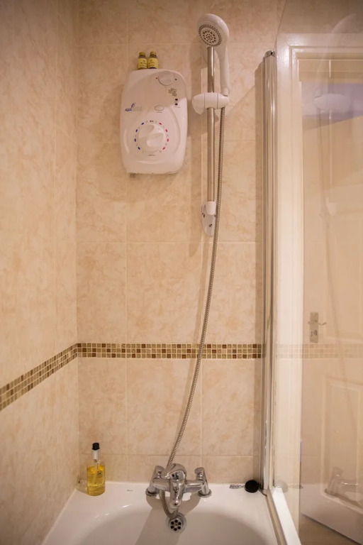 2-bedroom Penthouse, Clockhouse, Hoddesdon