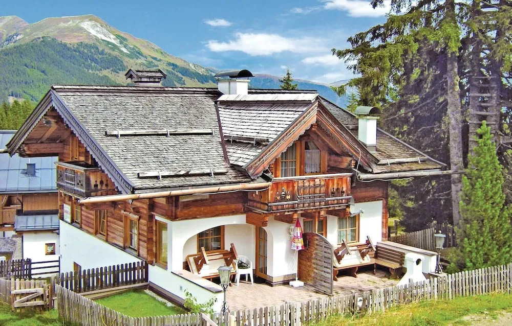 Nice Apartment in Krimml With 2 Bedrooms