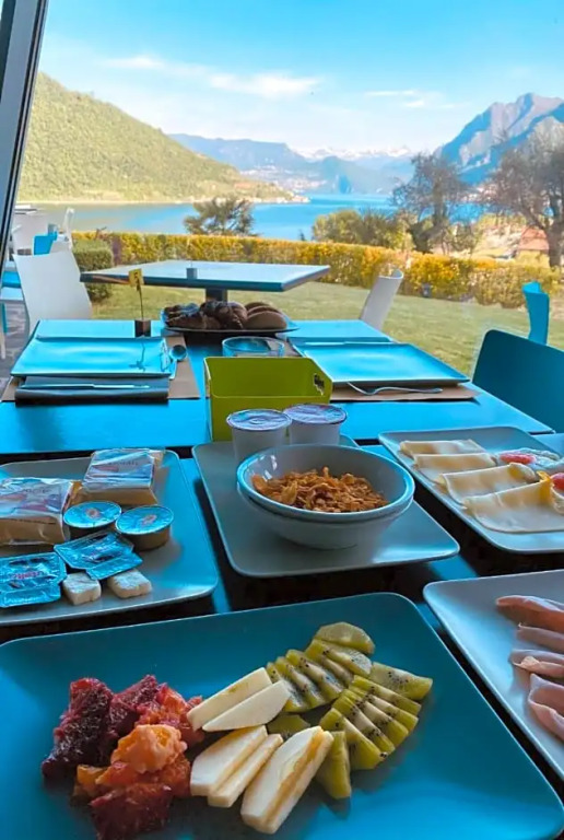 Vela di Soleville camere con e senza vista lago con ristorante & pizzeria