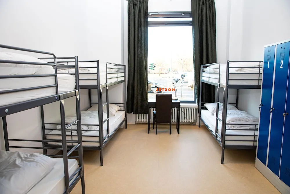 Midel Hostel