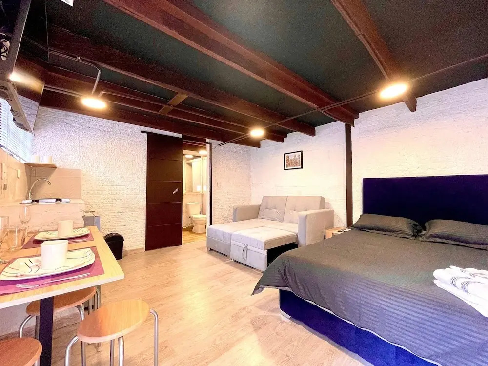 Apartamento en Casa Colonial Centro Internacional
