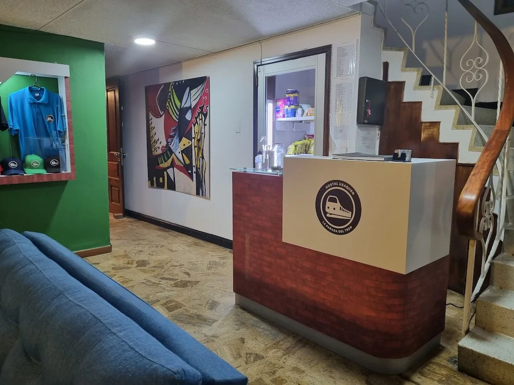 acogedor Hostal usaquen la parada del tren