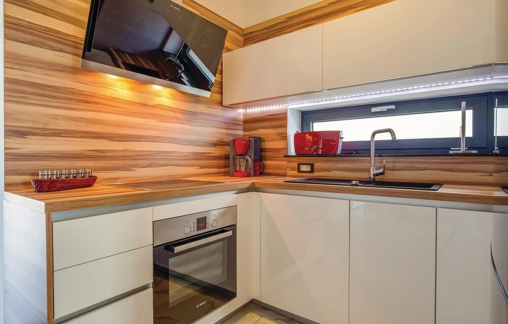 Stunning Home in Kostelj With Wifi and 4 Bedrooms
