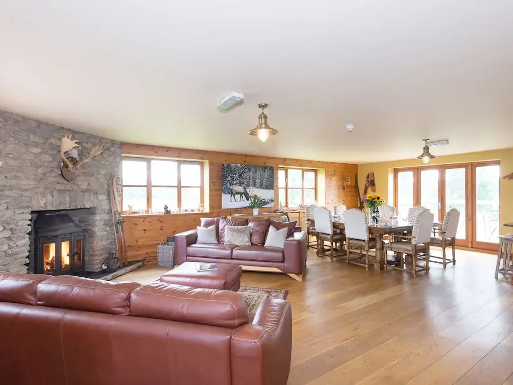 Big Bear Lodge