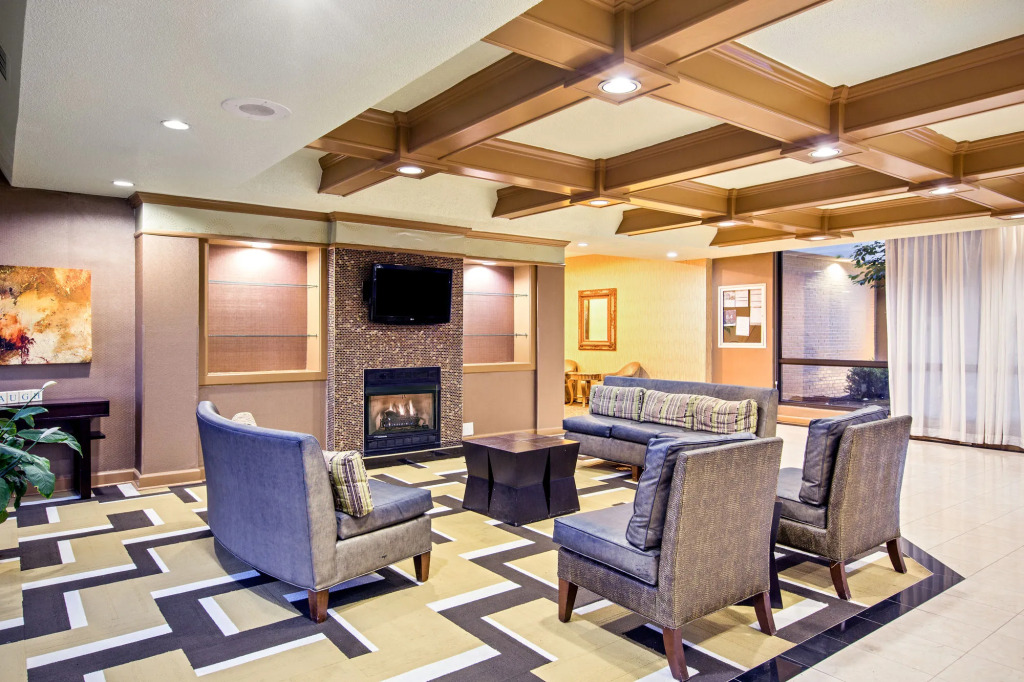 Holiday Inn Roanoke-Tanglewood-Rt 419&I581 by IHG