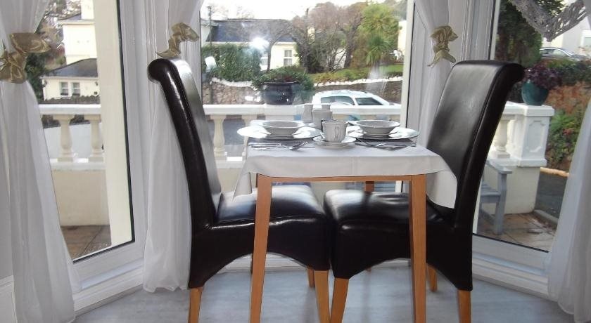 The Netley Hotel