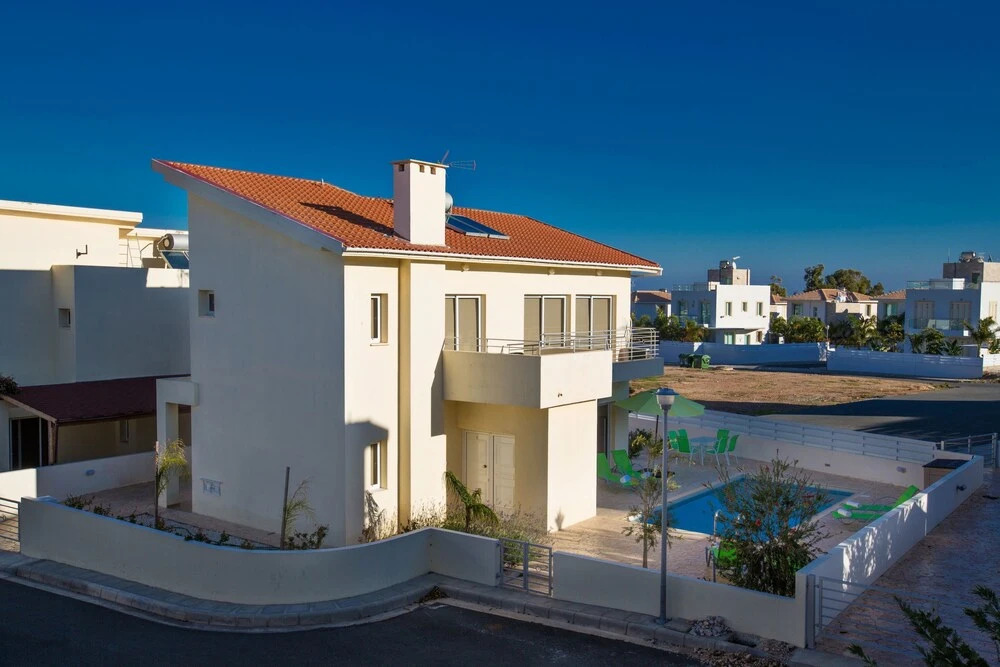 Cyprus Villa Delfini 08 Gold