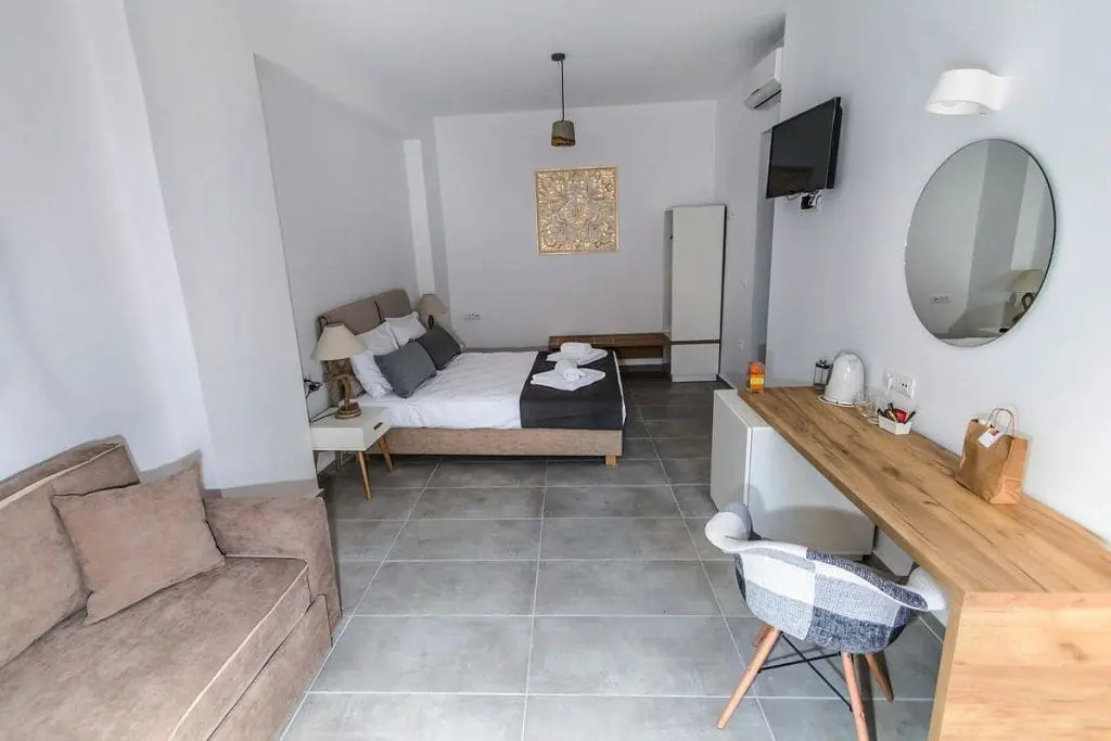 Deluxe Rooms