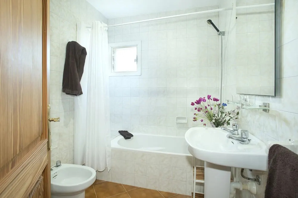 Owl Booking Villa Finquita - Rustic Stay