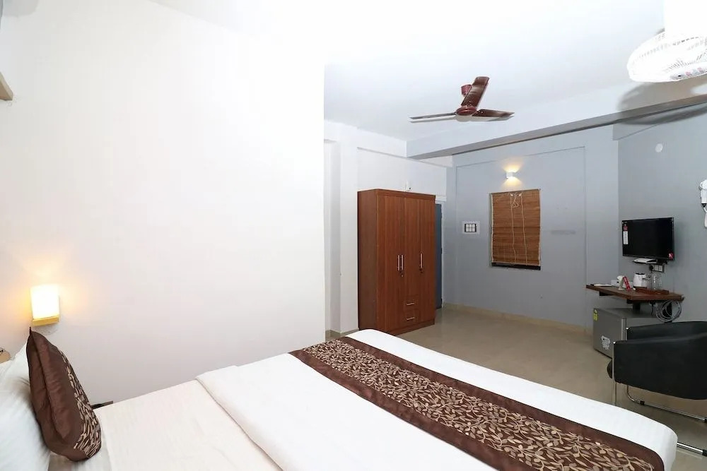 OYO 22591 SRJ Inn