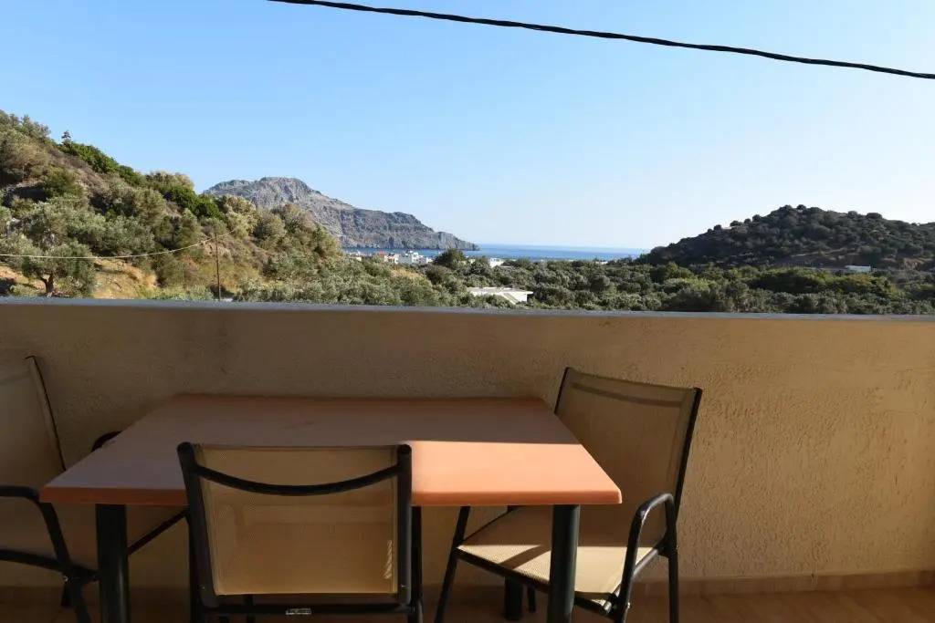 Antonis Apts, Physio Fitness Retreats