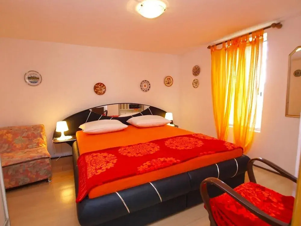 Apartment 1391