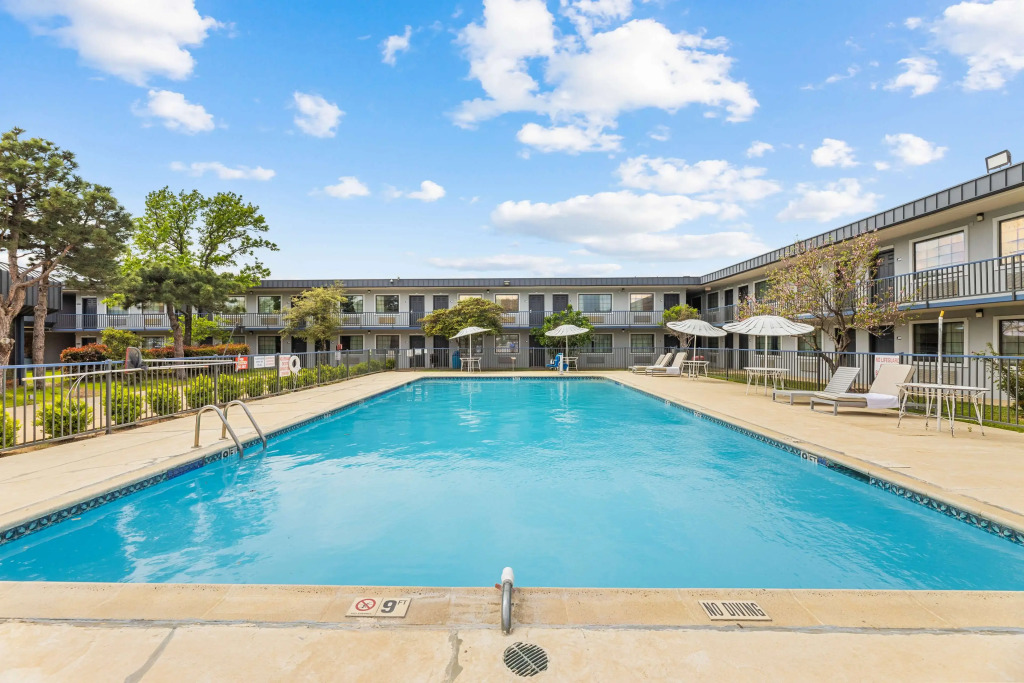 Americas Best Value Inn Fort Worth/Hurst