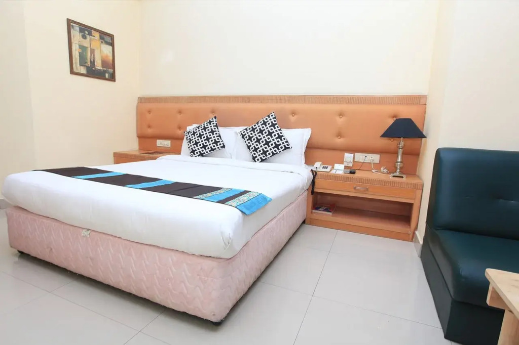 Highgates Hotel