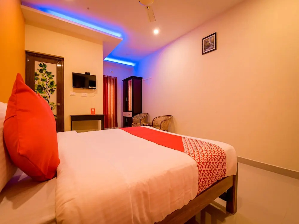 OYO 14604 Green View Residency