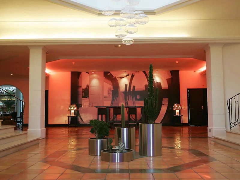 Hôtel Arles Plaza