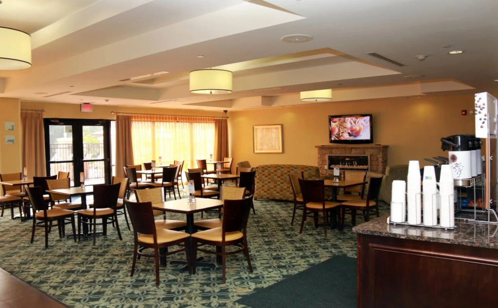 Holiday Inn Express Hotel & Suites Perry by IHG