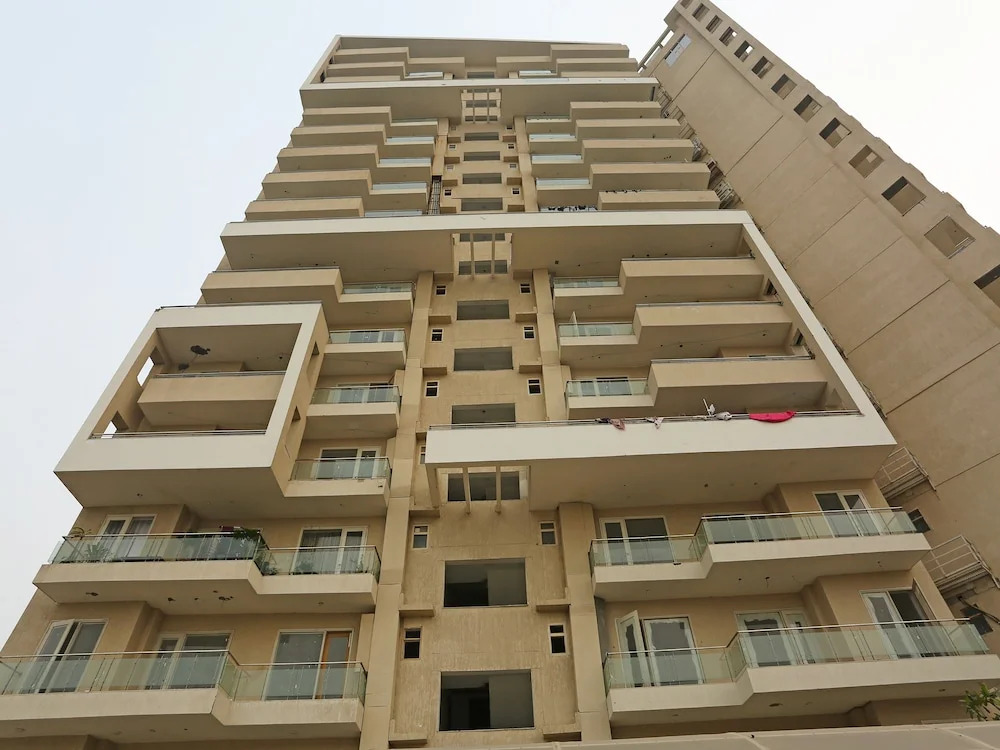 Oyo 28158 Avalon Taj View