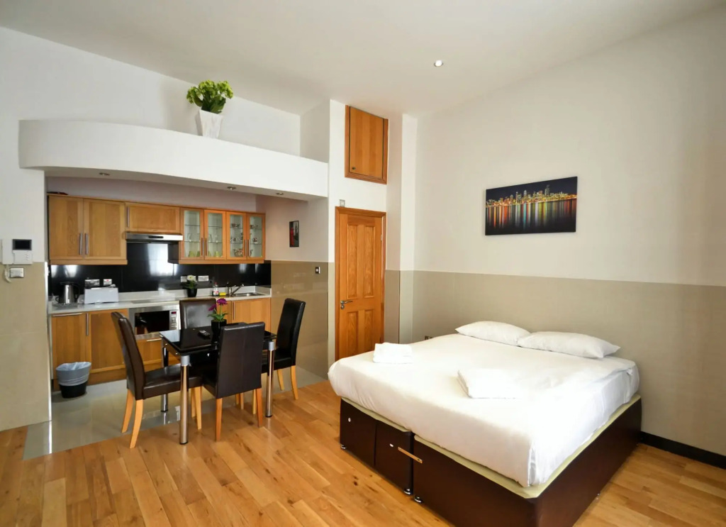 Hyde Park Apartments 8 Craven Hill