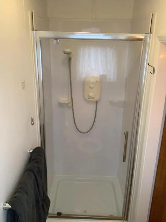 YO10
