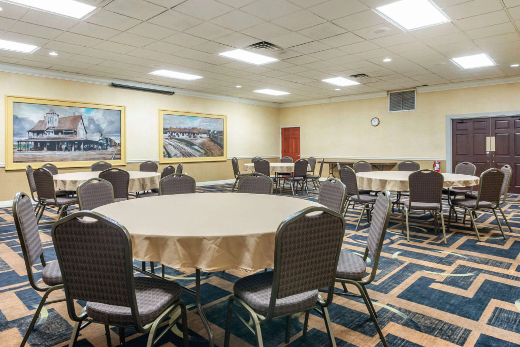 Quality Inn and Suites Palatka Riverfront
