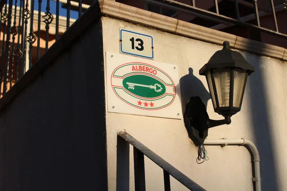 Hotel Ristorante LAvvenire