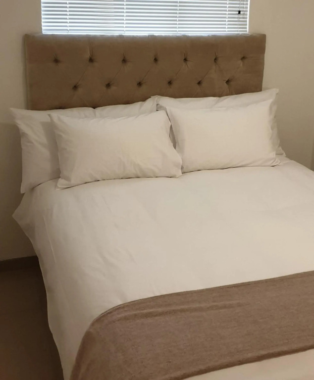 904 Tenbury Beach Apartment