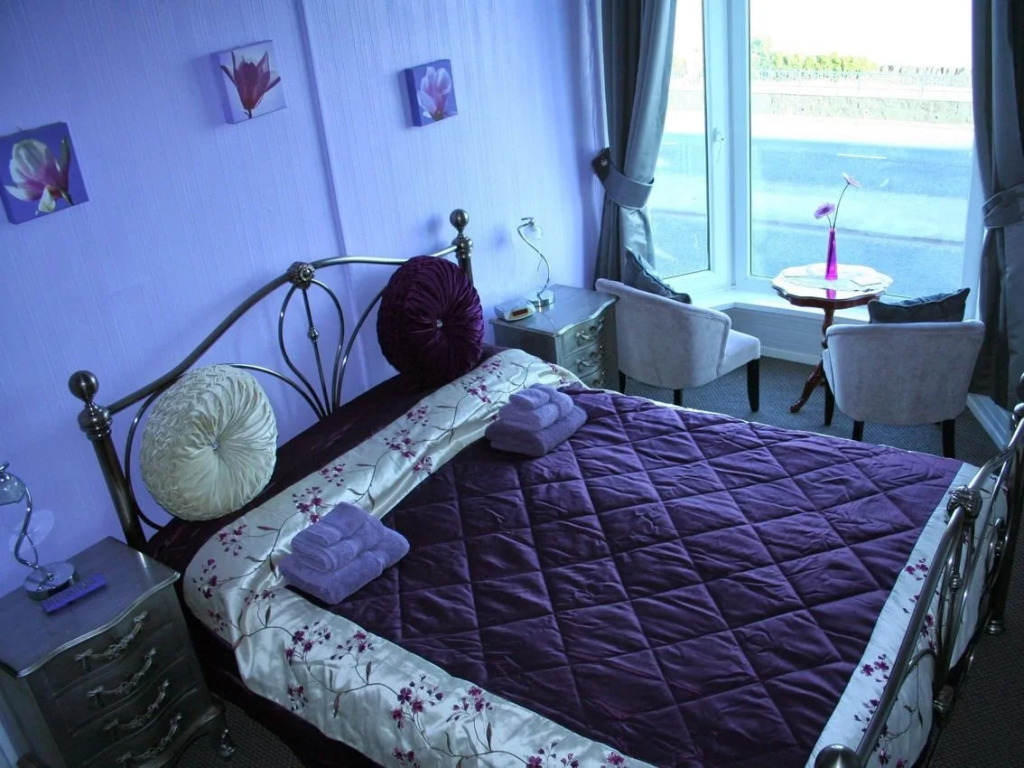 Devon View Guesthouse Swansea
