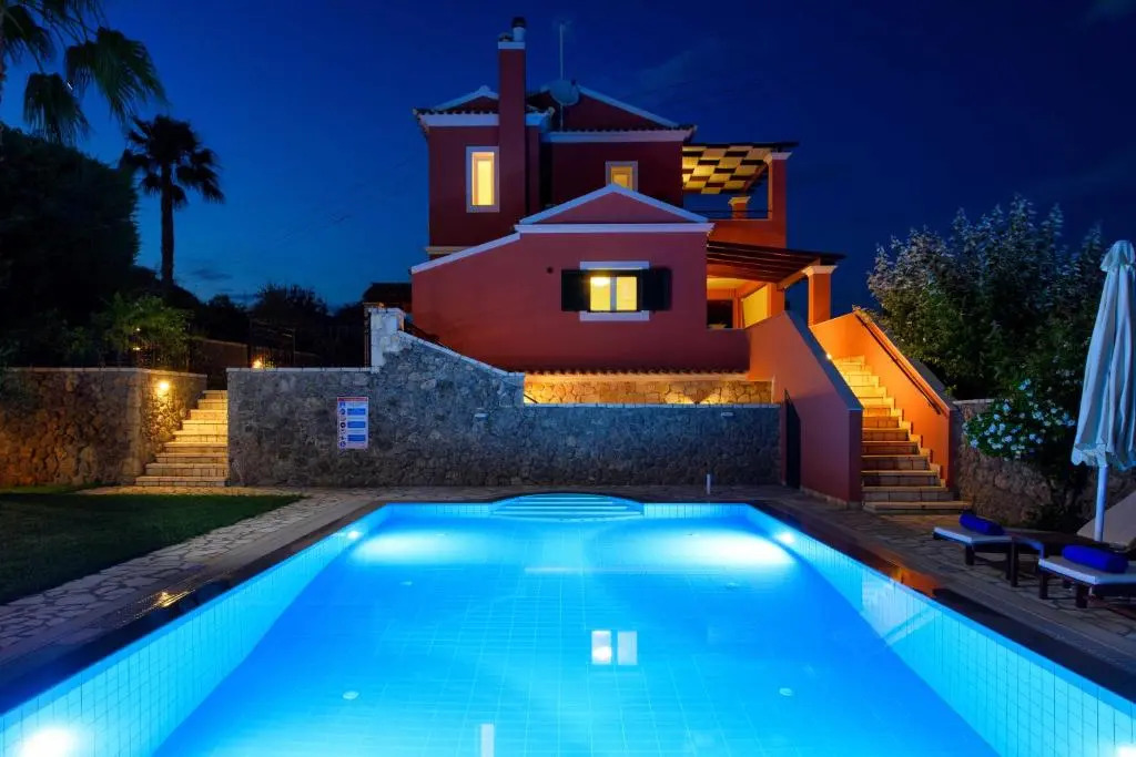 Deluxe Villa Rose with Private Pool