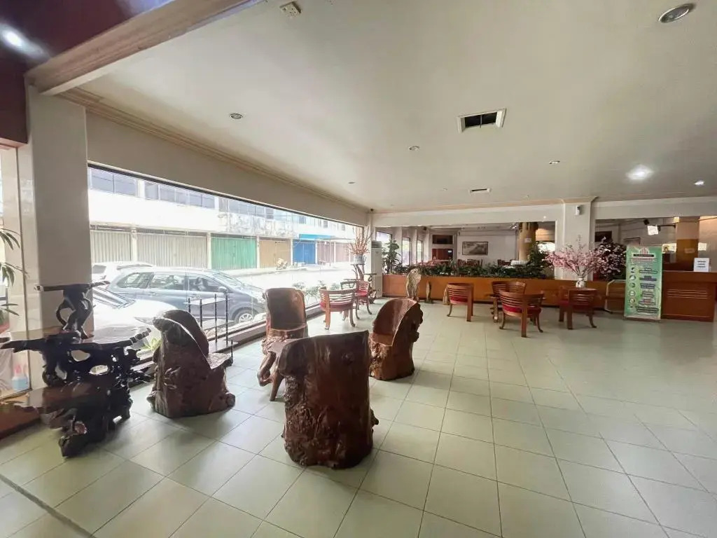 Oyo 1178 Plaza Hotel Tanjung Pinang