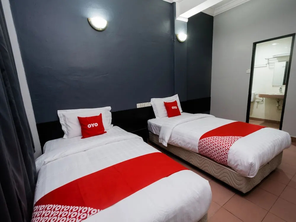 OYO 89578 Dung Fang Hotel No. 1 Sibu