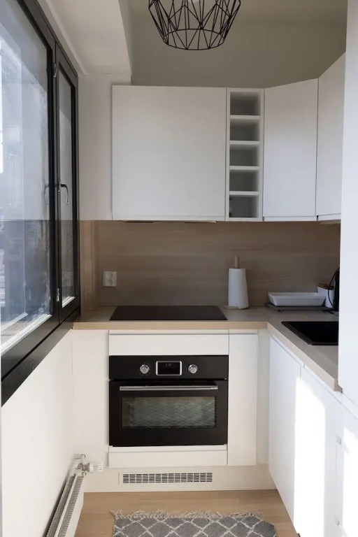 2ndhomes Bright 42m2 1BR Home w Balcony
