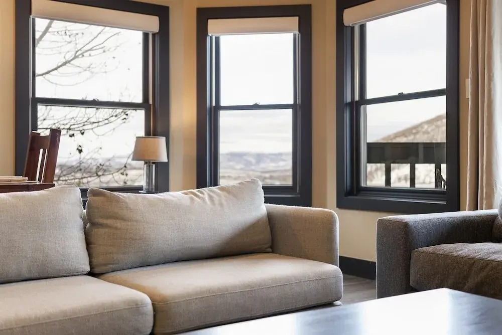 Empire Last Chair 4 Bedroom Townhouse by RedAwning