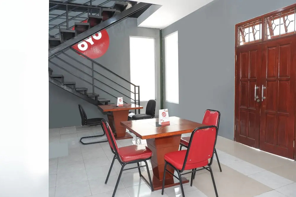 Ceria Homestay By OYO Rooms