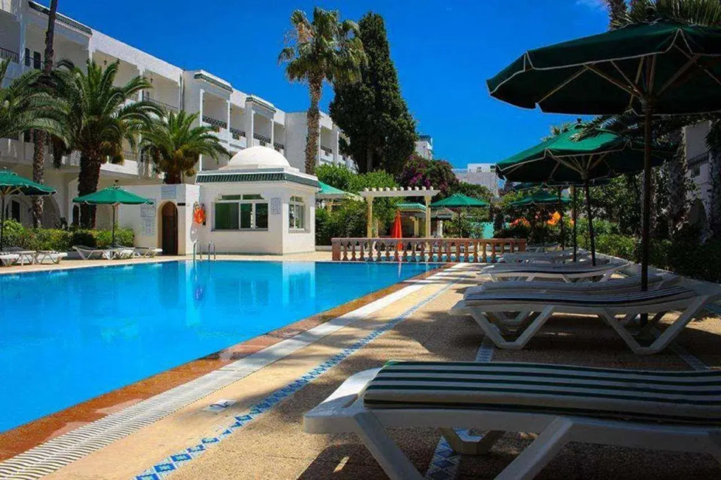 Emira Hotel
