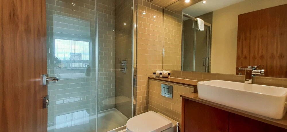 Lincoln Plaza Hotel London, Curio Collection By Hilton