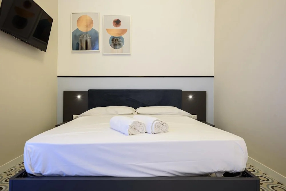 Maria Theresa Rooms & Garden
